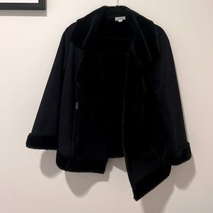 Faux fur collar navy jacket